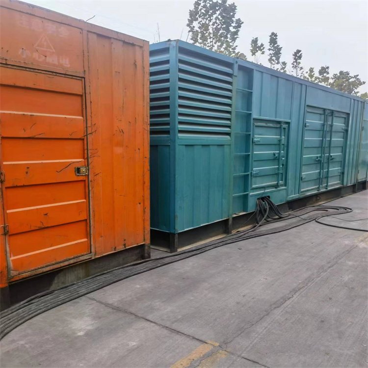 英德如何选择适合 600kW 柴油发电机组的热继电器？