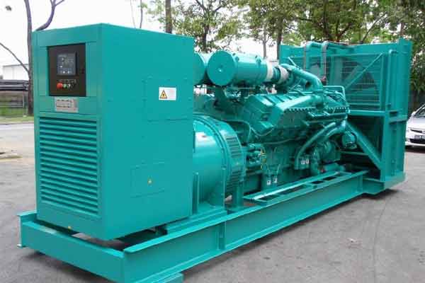 英德柴油发电机组电压不稳定怎样维修？