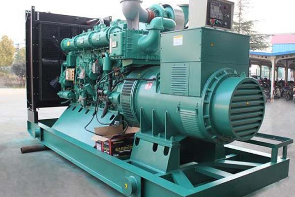 英德工厂发电机应急发电中如何优化燃油储备管理？