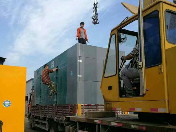 英德更换水冷式机油散热器密封件的操作流程是怎样的？