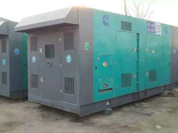 英德合同中关于工期延误的责任如何界定和处理？